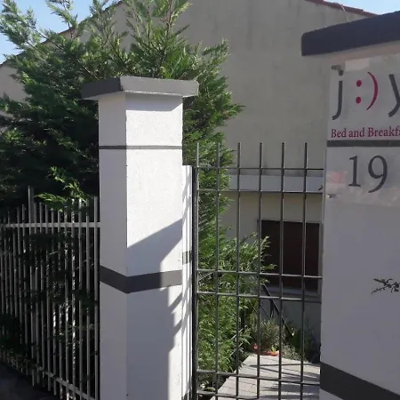 Joy19 فندق مبيت وإفطار ألبيسولا مارينا